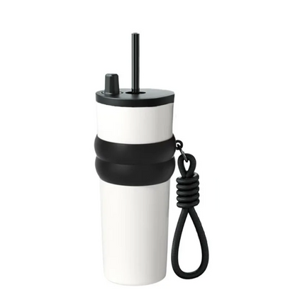 Premium Thermo-Travel-Mug (700 ml) mit integriertem Strohhalm– Dein perfekter Begleiter