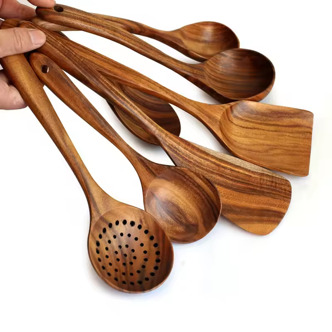 Premium Teakholz-Utensilien-Set:  Natürliche Eleganz für Ihre Küche